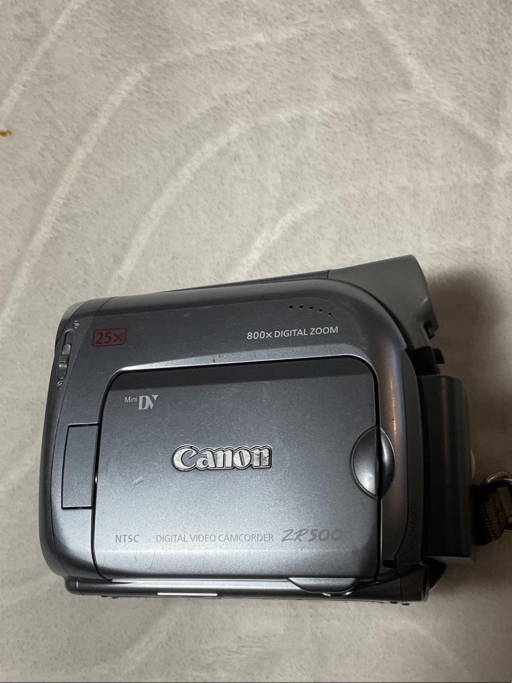 Canon ZR500 Mini DV Digital Video Camcorder